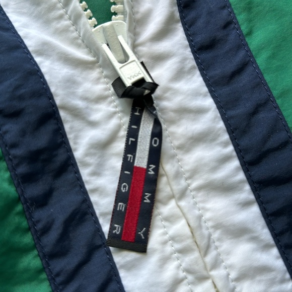 Tommy Hilfiger Light Zip Up Jacket - Picture 2 of 9